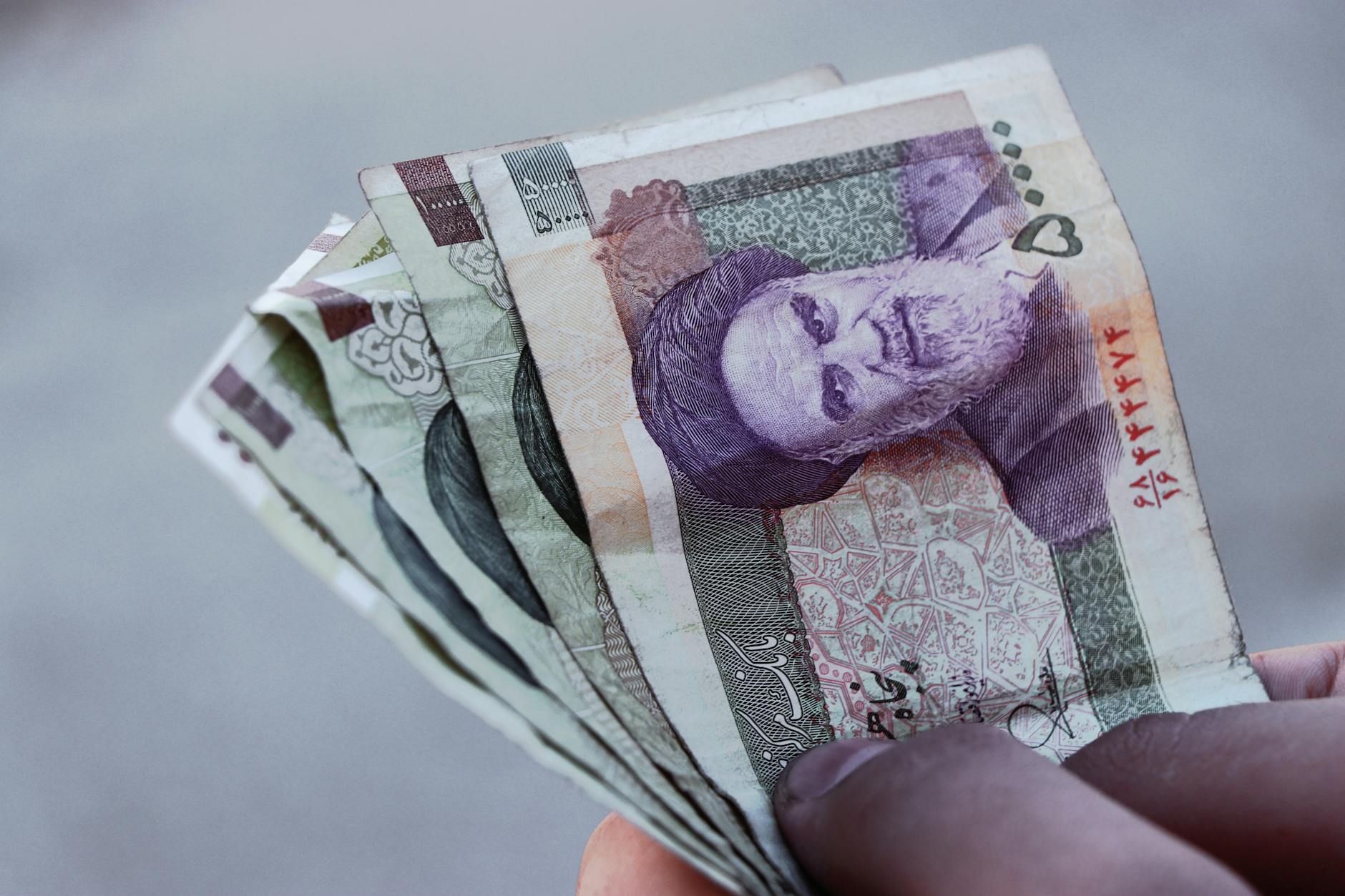 Iranian Rial Plunges to Historic Low Amid Mounting Regional Tensions